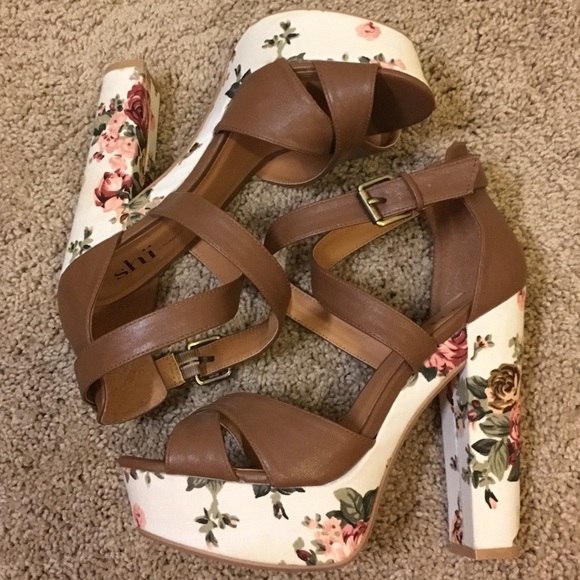 Shi by JOURNEYS Shoes - SALE TODAY! Floral & Brown Platform Strappy Heels